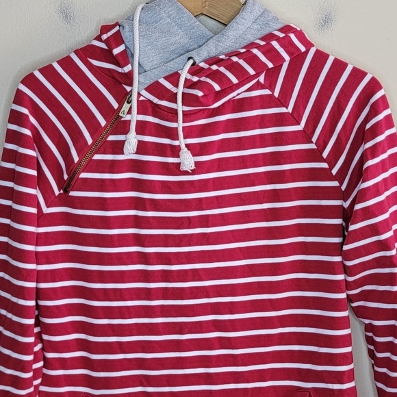 & Ampersand Ave | Red & White Striped Double Hoodie Sweatshirt Size Small - Picture 2 of 6